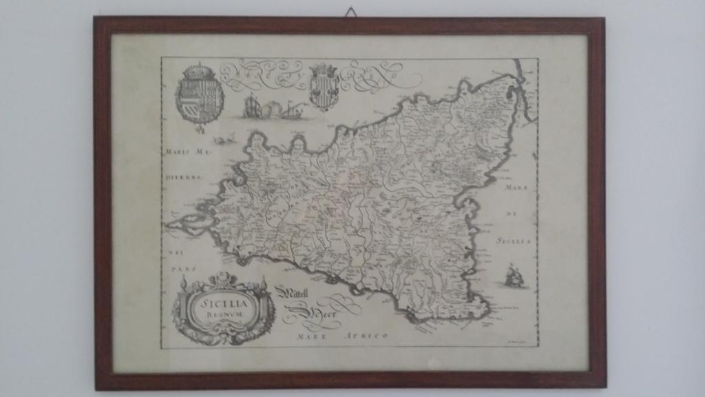 Appartamenti Francesco Aeroporto di Catania Fontana Rossa Esterno foto